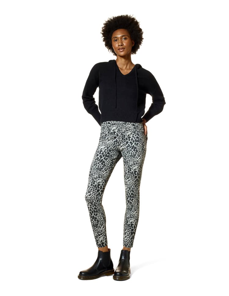 Baby Leopard Denim Legging HUE