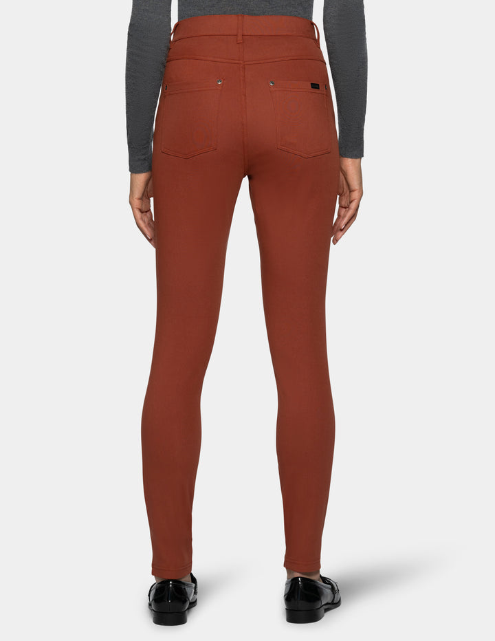 Rust-colored high-waisted leggings