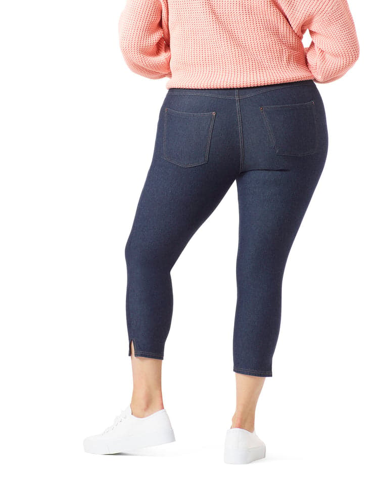 Essential Denim Mid-Rise Capri