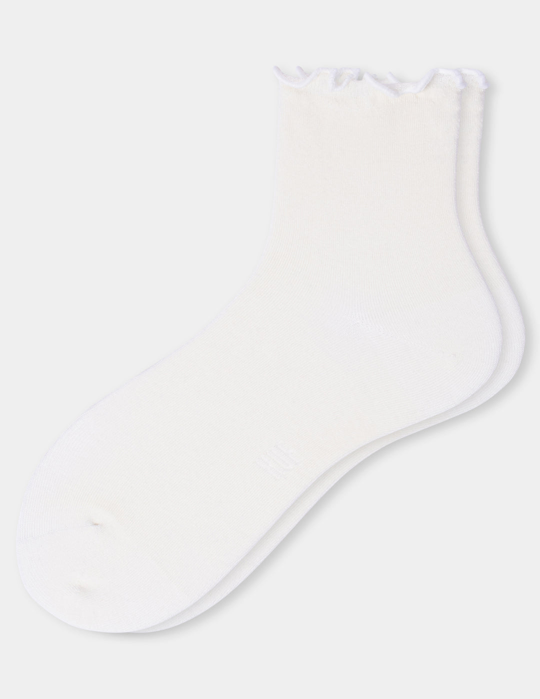 A pair of ivory ankle socks with ruffled trim at the top, displayed on a light gray background.