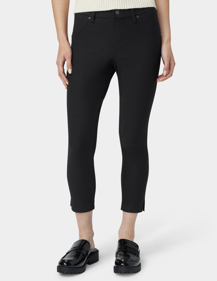 Essential Denim Mid-Rise Capri