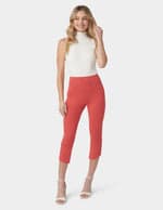 Game Changing Tulip Hem Capri