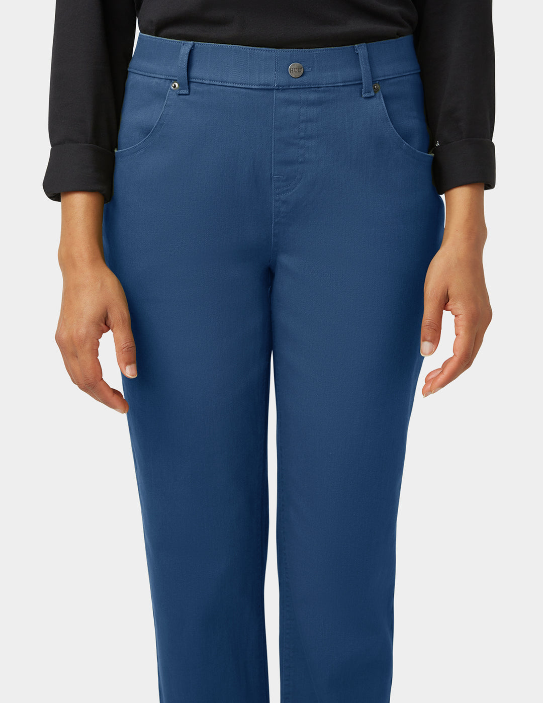 Girlfriend Mid-Rise Denim Pant