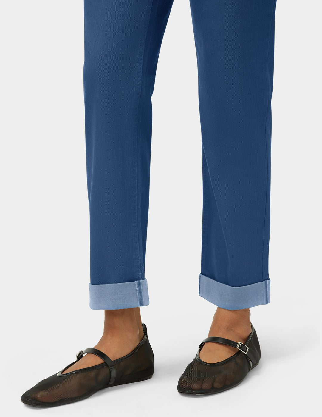 Girlfriend Mid-Rise Denim Pant